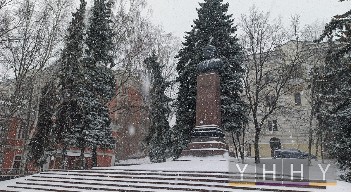 Памятник Карлу Марксу в Пензе
