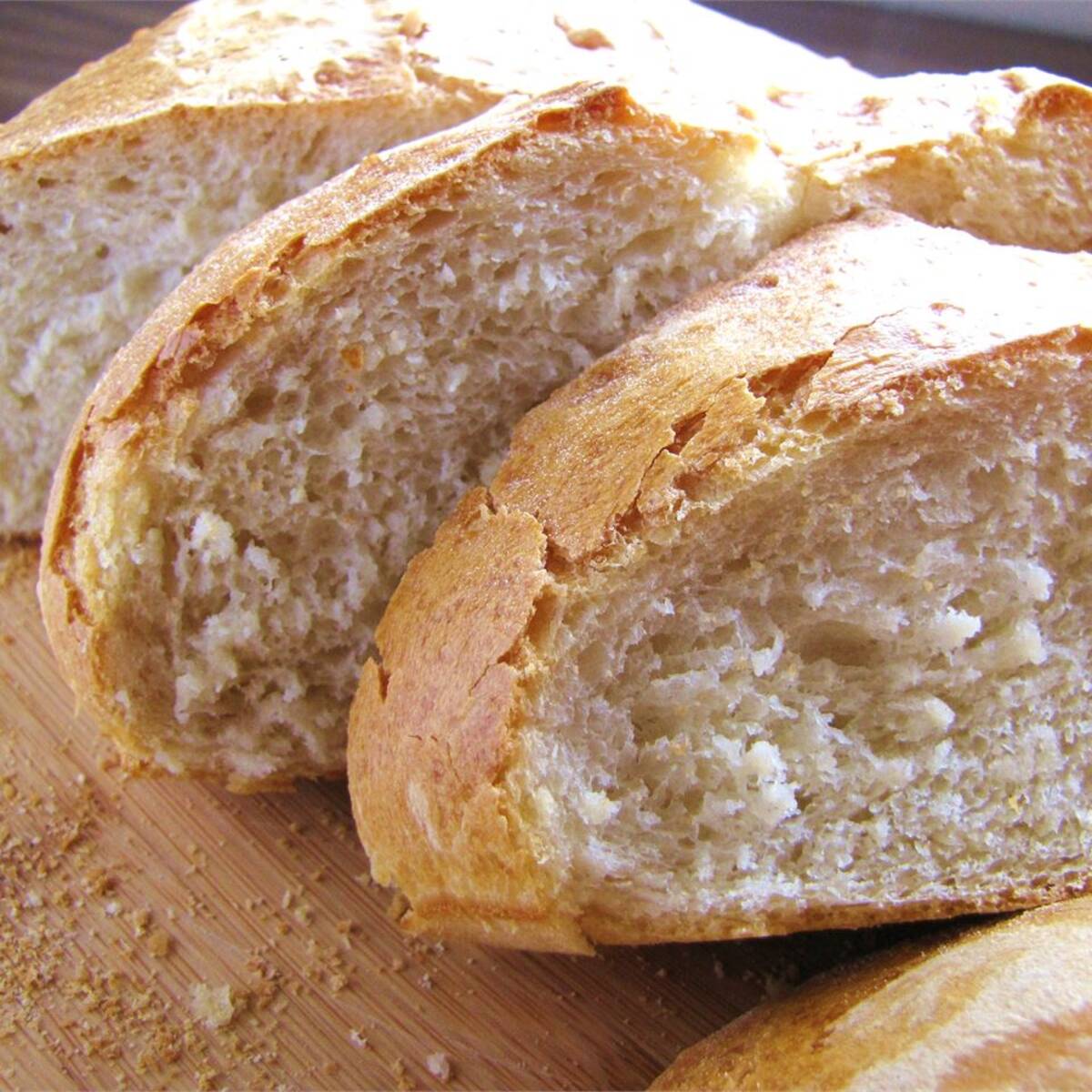 Обычный и простой хлеб на закваске