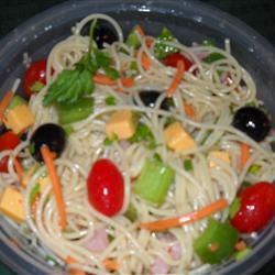 Холодный салат из спагетти