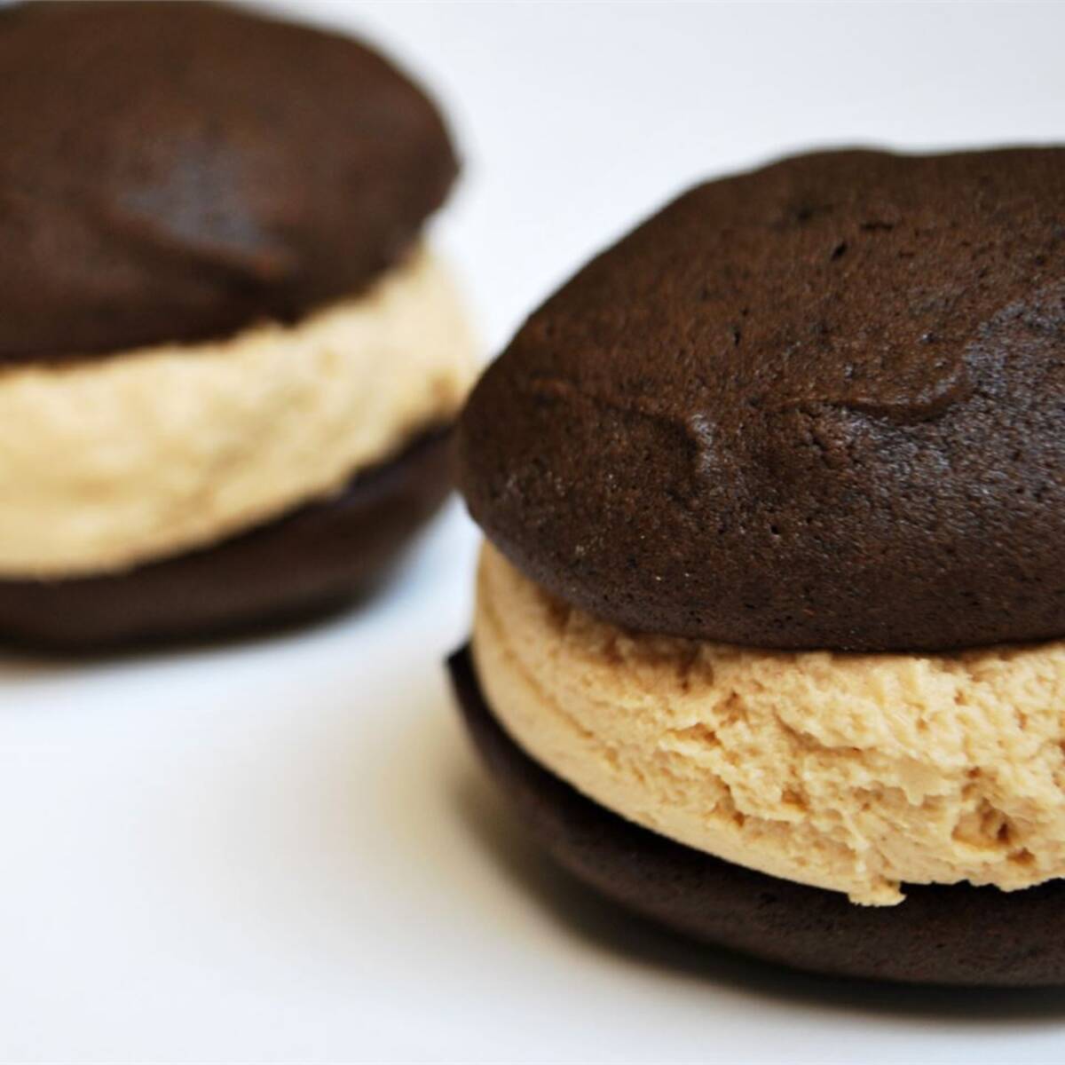 Пироги Stef's Whoopie Pies с глазурью из арахисового масла