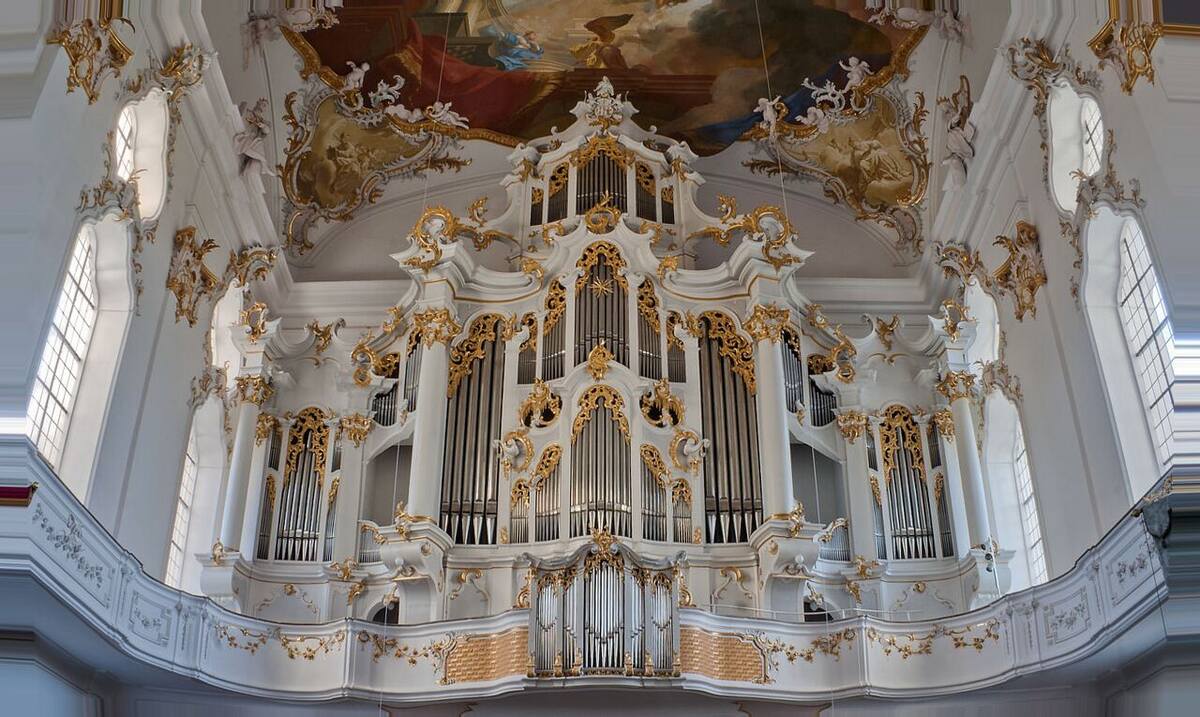Афиша 700 лет органной музыки
