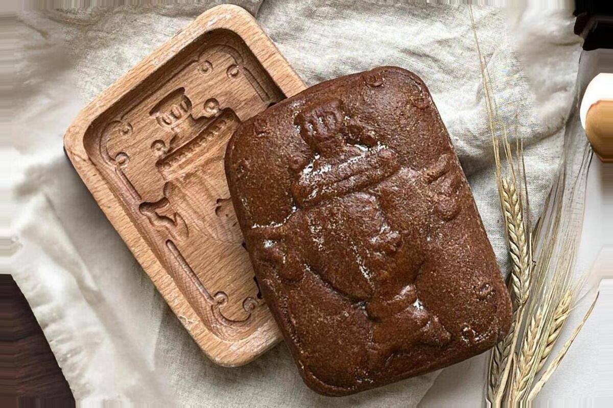 Афиша Экскурсия в музее + выпечка и роспись пряников